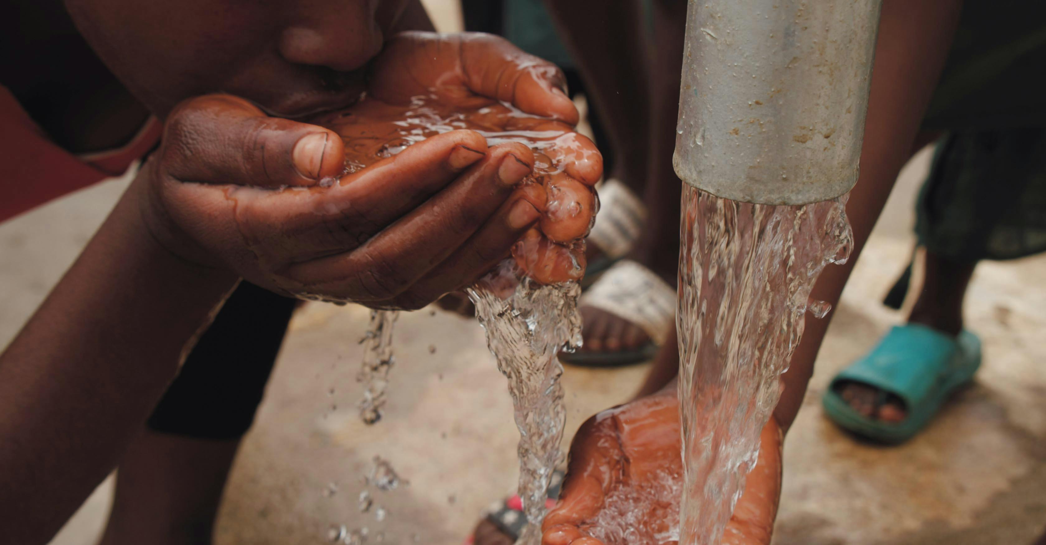 Viva con Aqua - Gemeinsam für sauberes Trinkwasser Aktion cleseBIOSCIENCE Gemeinnützige Aktionen